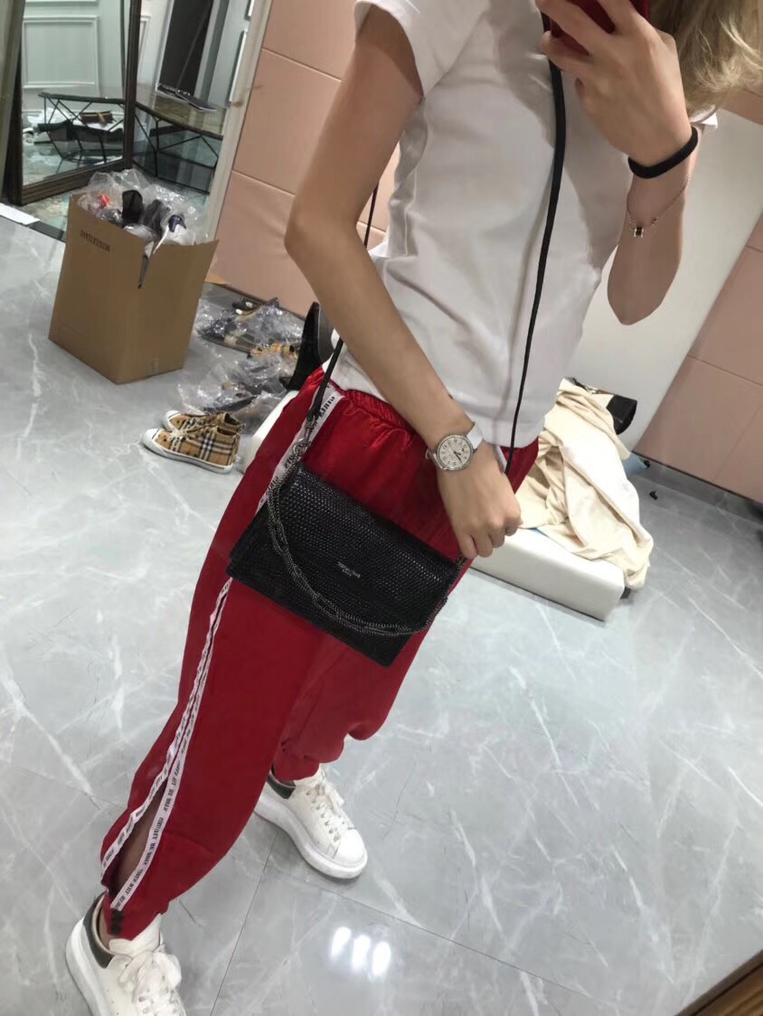 聖羅蘭包包官網 YSL SAC MINI POCHETTE 蜥蜴紋链条小包