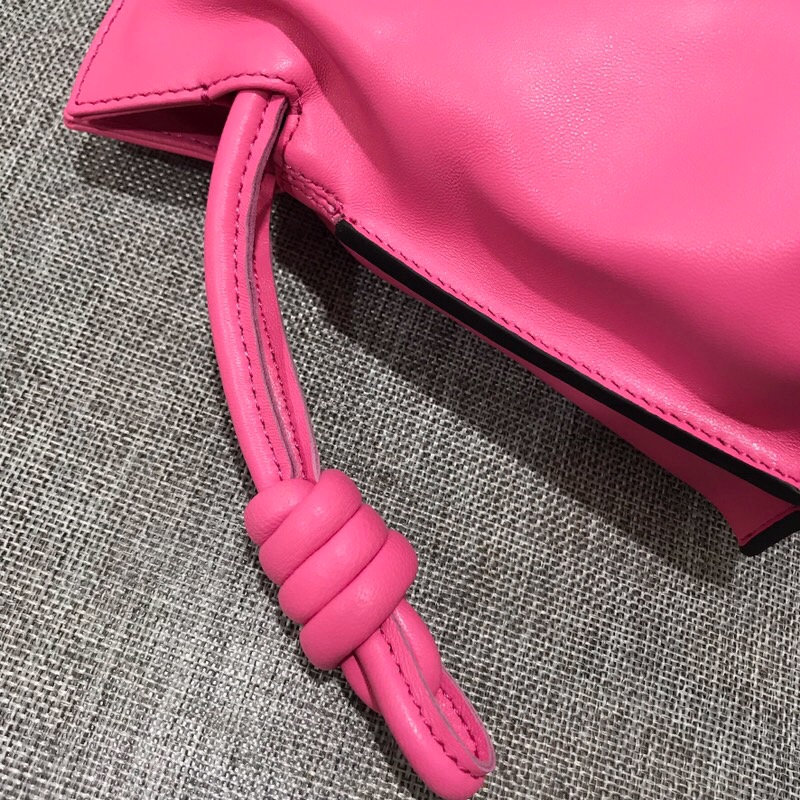 羅意威包包官網 LOEWE Mini Flamenco Knot Bag Wild Rose