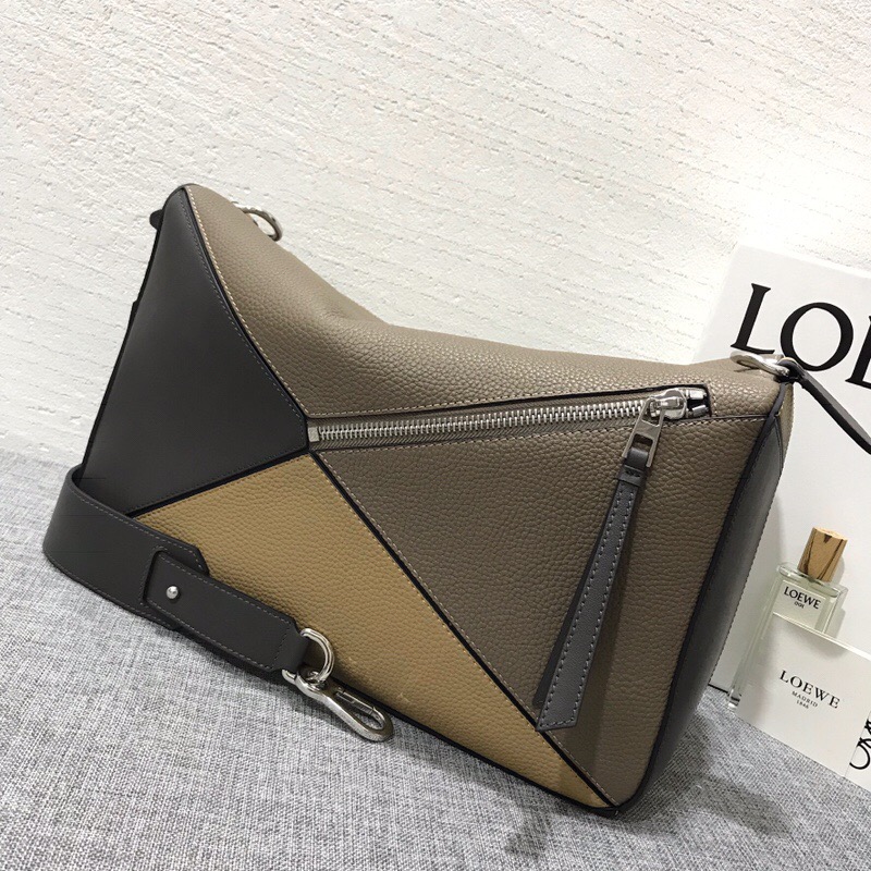 羅意威包包香港官網 LOEWE Puzzle Xl Bag Dark Taupe/Desert