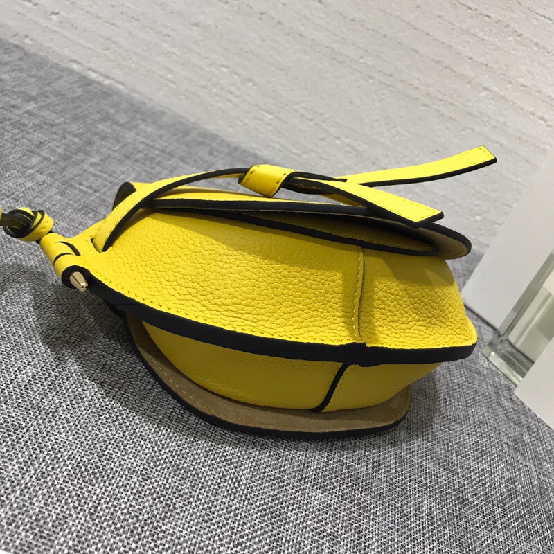 羅意威迷妳馬鞍包 loewe Mini Gate Bag 黃色 柔軟粒面小牛皮