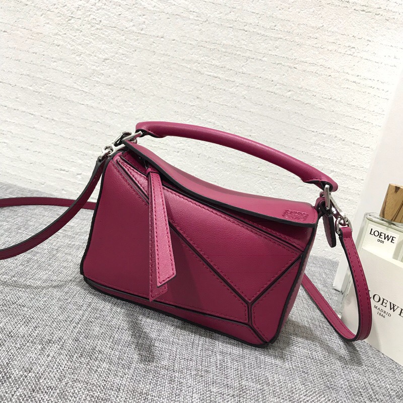 羅意威女包價格 LOEWE 迷妳款 Mini Puzzle Bag 紫紅色牛皮