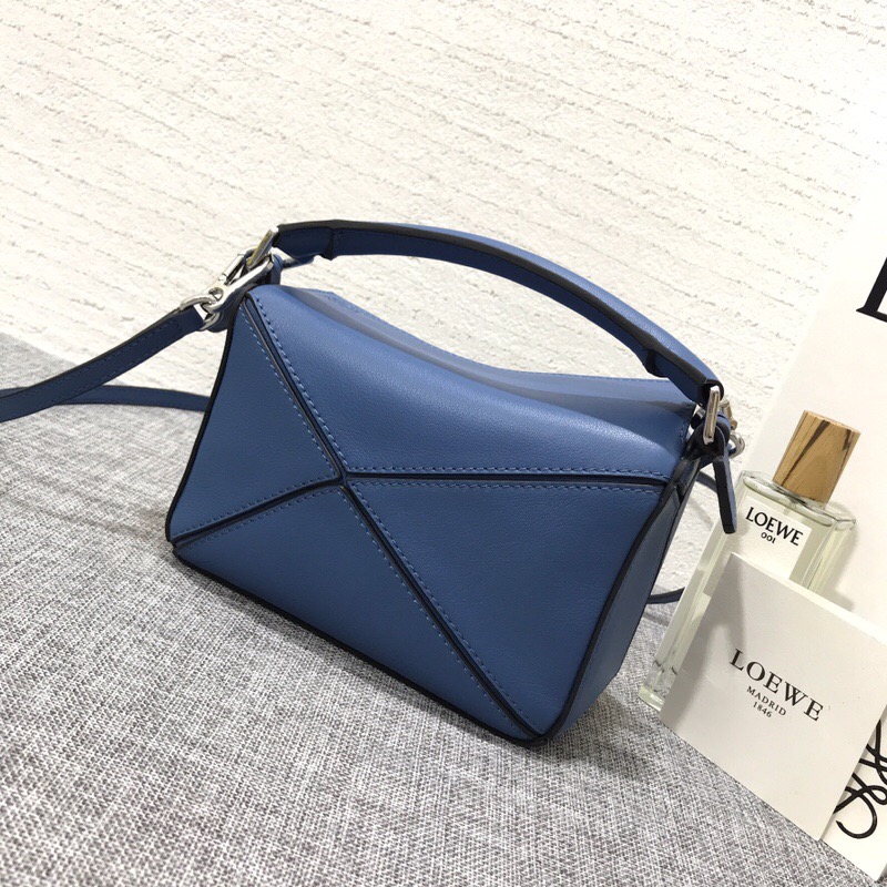 羅意威包包官網價格 LOEWE 迷妳款 Mini Puzzle Bag 蓝色