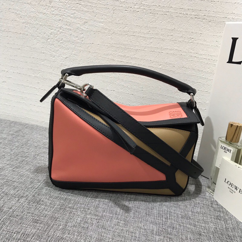 羅意威女包價格LOEWE小號 Puzzle Graphic Small Bag Pink Tulip/Mocca