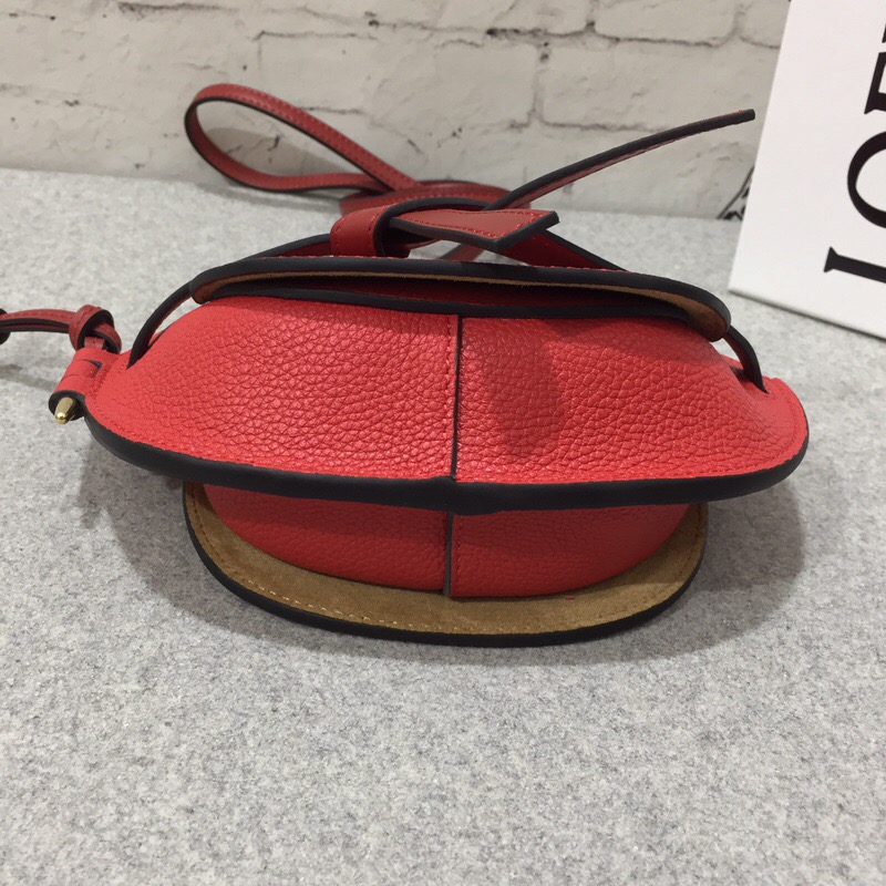 羅意威迷妳馬鞍包 loewe女包 Mini Gate Bag Scarlet Red/Burnt Red