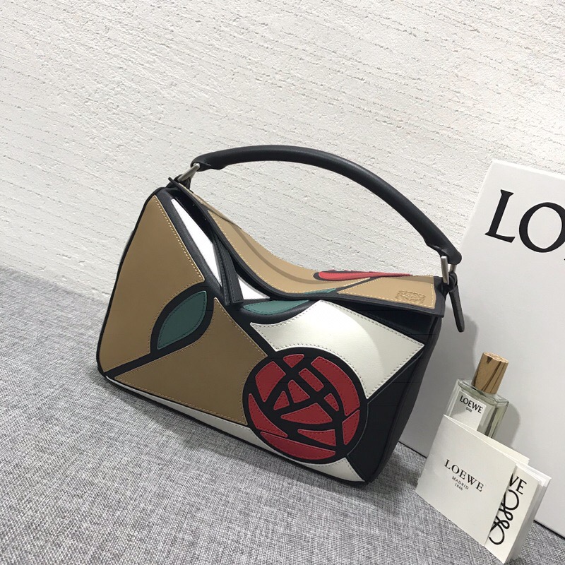 羅意威女包香港官網 LOEWE Puzzle Roses Bag Mocca/Multicolor