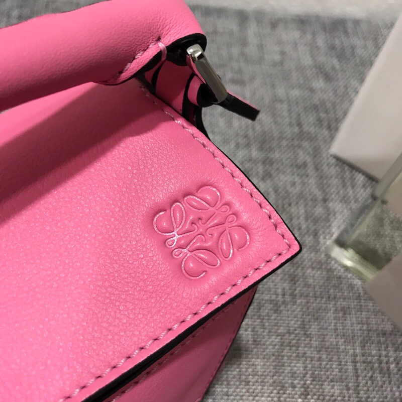 羅意威包包官網價格 迷妳款 LOEWE Mini Puzzle Bag Wild Rose