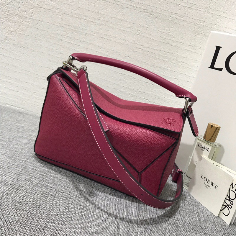 羅意威官網 LOEWE Puzzle Small Bag 覆盆莓色 進口珠地小牛皮