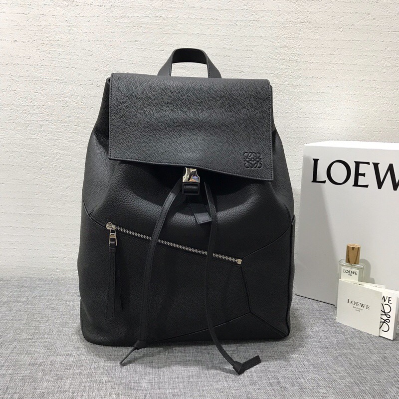 羅意威男包 雙肩背包 loewe Puzzle Backpack黑色柔軟粒面小牛皮