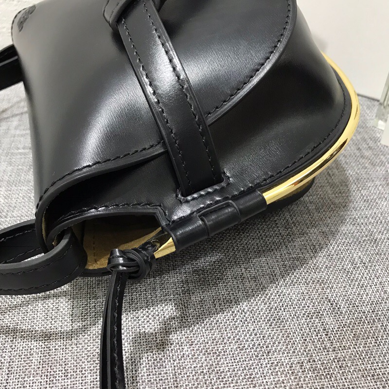 羅意威包包 loewe马鞍包 斜挎包 Gate Frame Small Bag 黑色 粉灰色