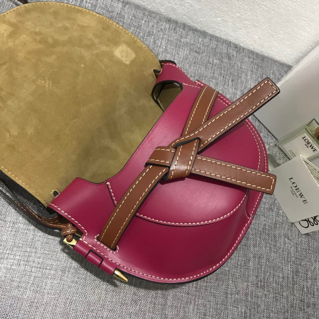 羅意威包包 loewe馬鞍包 Gate Small Bag Wine/Raspberry 牛皮