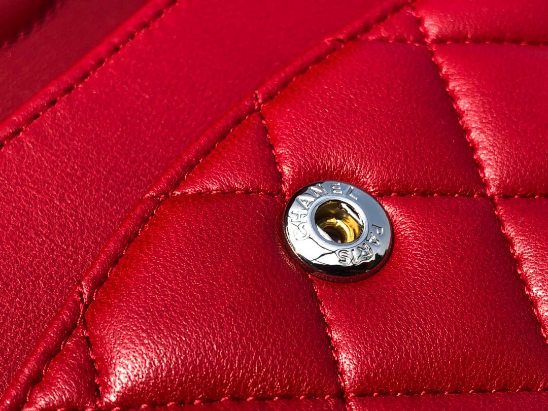 香奈兒包包新款圖片 Classic Flap Bag 大紅色羊皮菱格鏈條 口蓋包 金色金屬