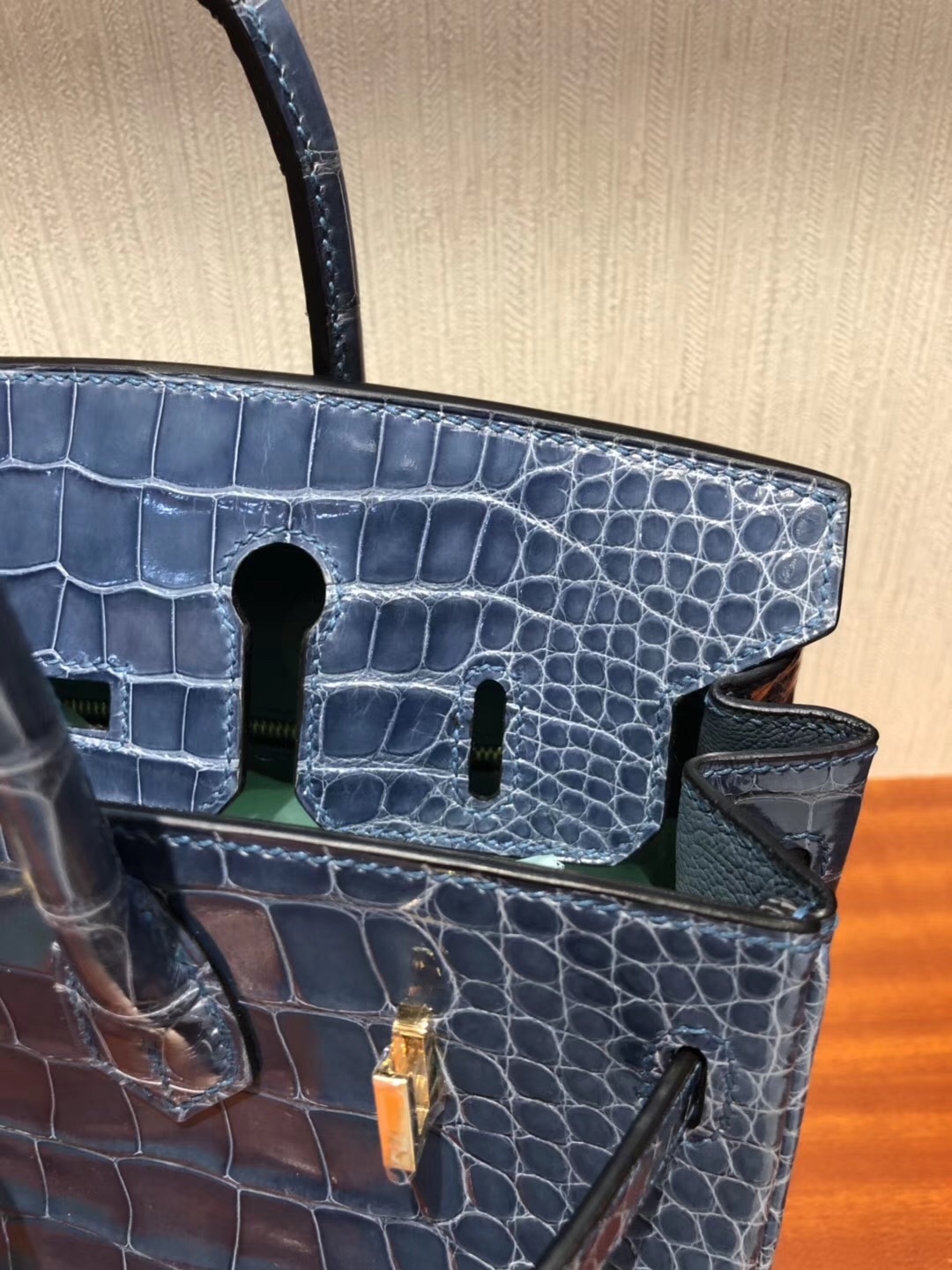 鉑金包尺寸對比 Hermes Birkin 25 Bag  亮面方塊美洲鱷魚 N7風暴藍 金扣
