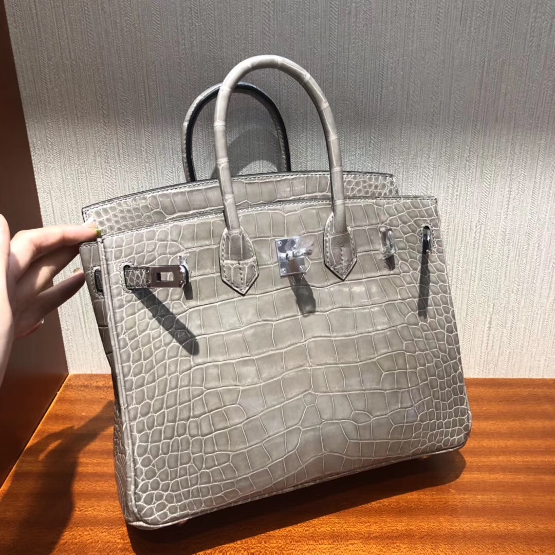 愛馬仕包包官網 Hermes Birkin 25 Bag CK81斑鳩灰 亮面倒V澳洲灣鱷 銀扣