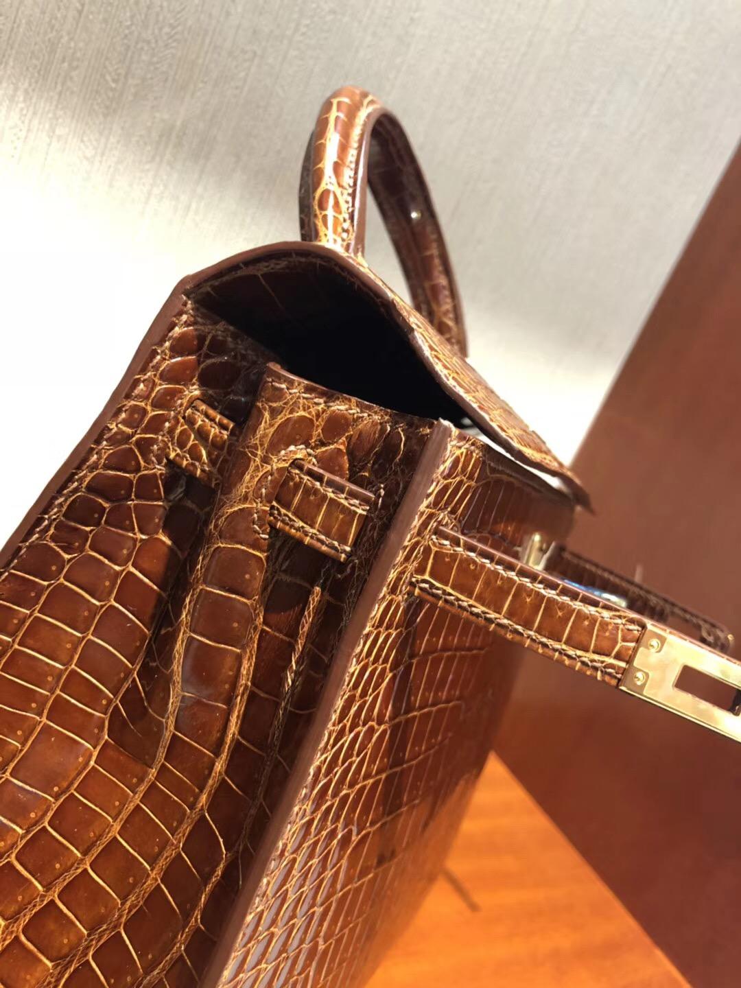 Singapore Hermes Kelly 25cm CC31蜜糖棕色 亮面倒V 灣鱷 金扣