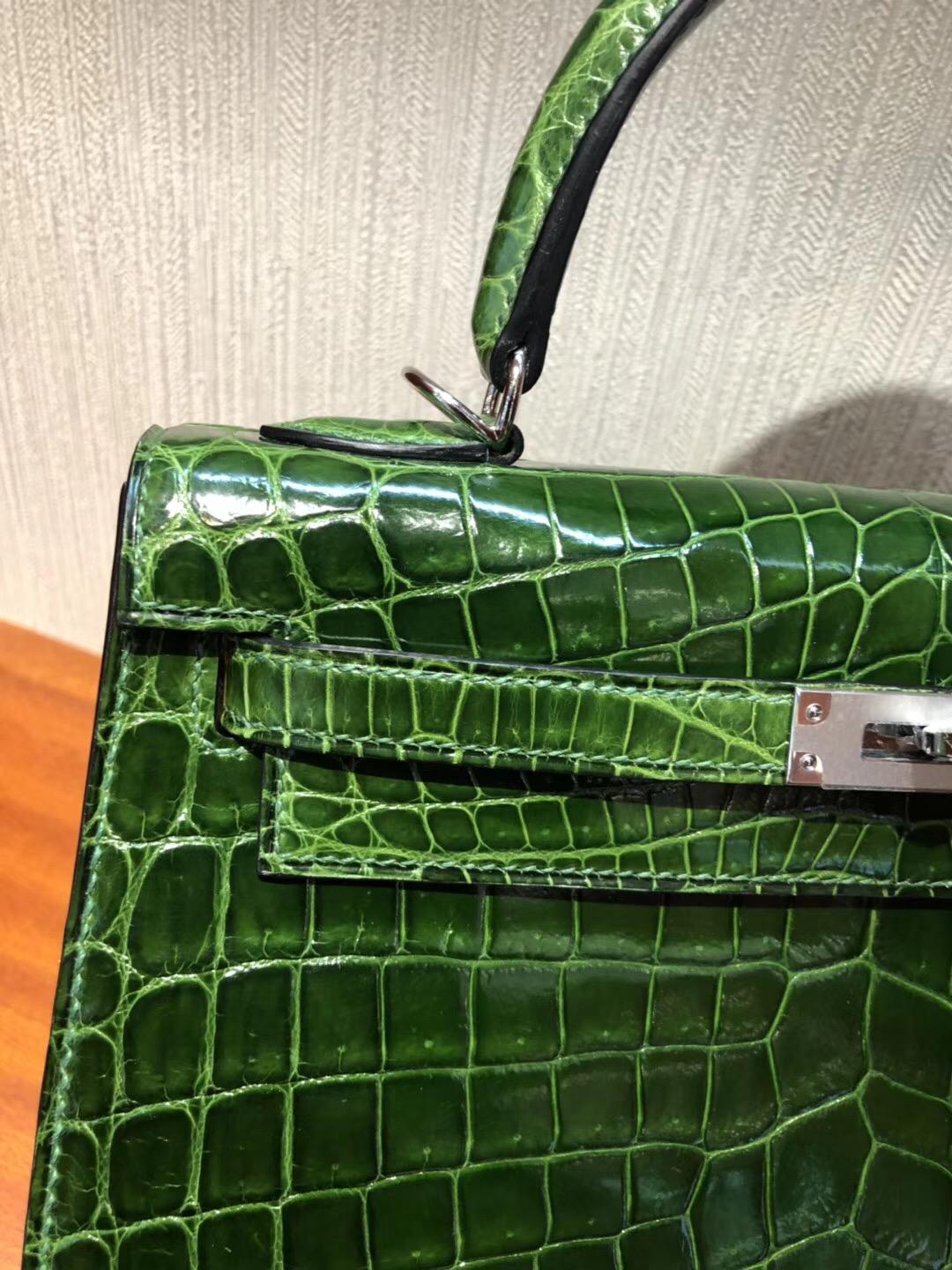 Singapore Hermes Kelly 25 CK67祖母綠 Vert Fonce亮面兩點尼羅河鱷魚