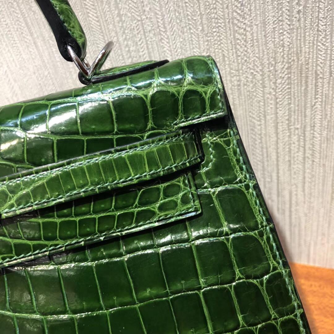 Singapore Hermes Kelly 25 CK67祖母綠 Vert Fonce亮面兩點尼羅河鱷魚