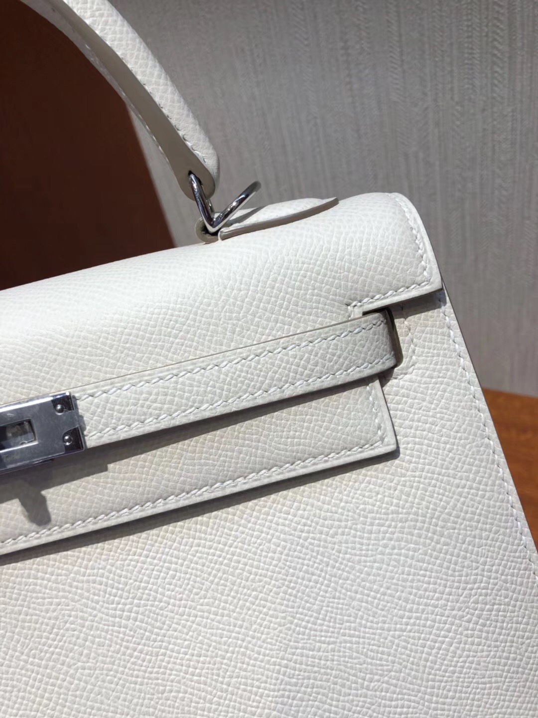 Canada Hermes Kelly bag 25 CK10奶昔白 Epsom牛皮 银扣