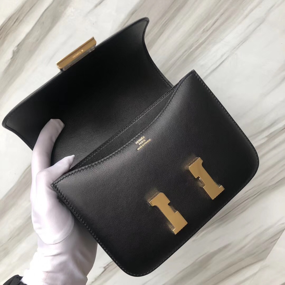 臺灣臺中Hermes Constance Price 19cm CK89黑色 Noir Swift calfskin 金扣