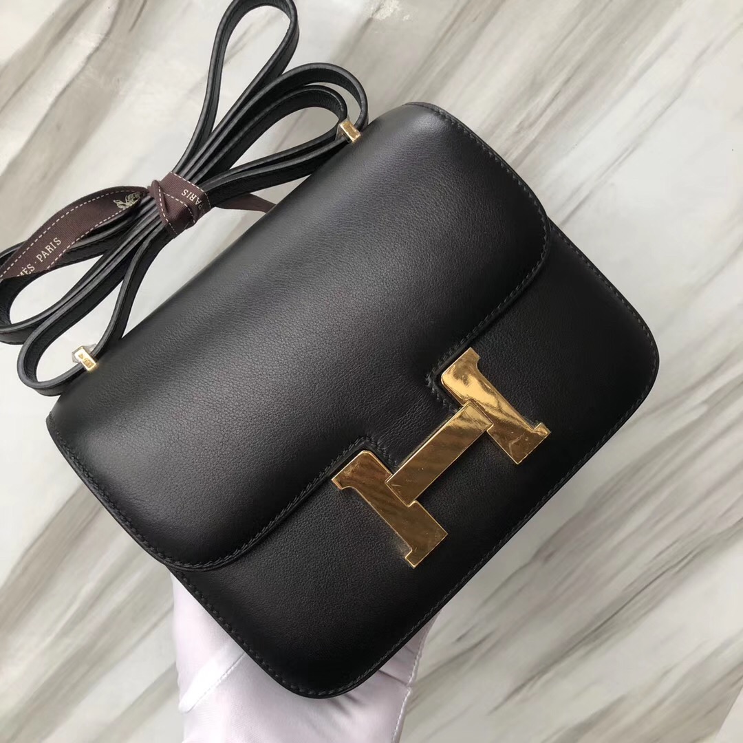 臺灣臺中Hermes Constance Price 19cm CK89黑色 Noir Swift calfskin 金扣