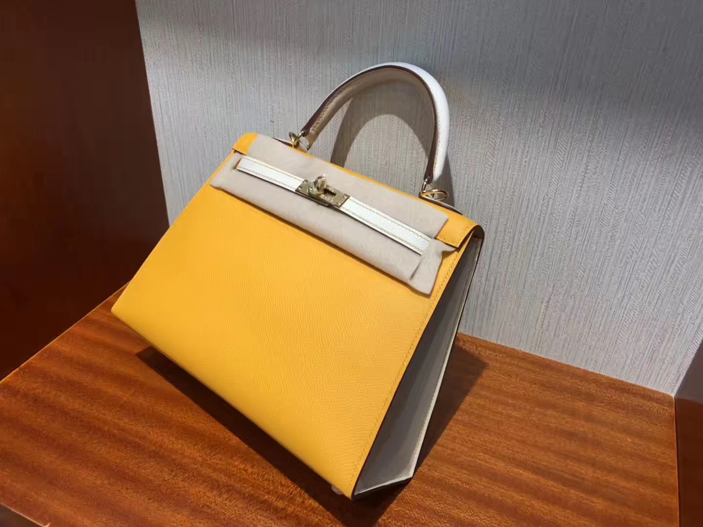 Hermes Kelly 25cm 9V Jaune D'Or 金黃色 9V太陽黃/CK10奶昔白