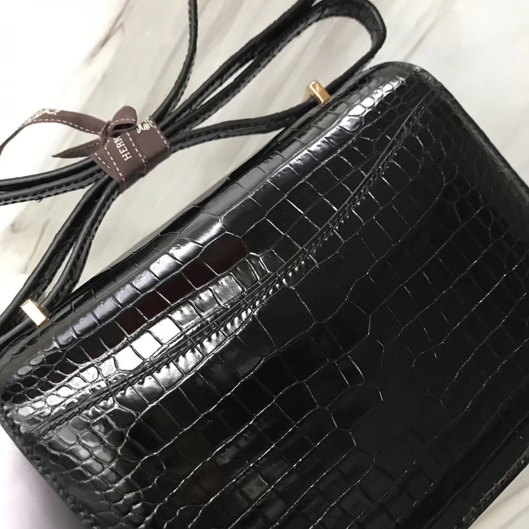 Hermes Constance 19 CK89黑色Noir HCP亮面倒V灣鱷 Shiny porosus crocodile