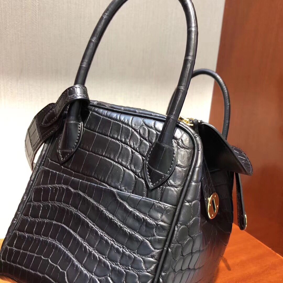 愛馬仕琳迪包定制Hermes lindy Bag 26 CK89黑色 Noir 霧面兩點鱷魚