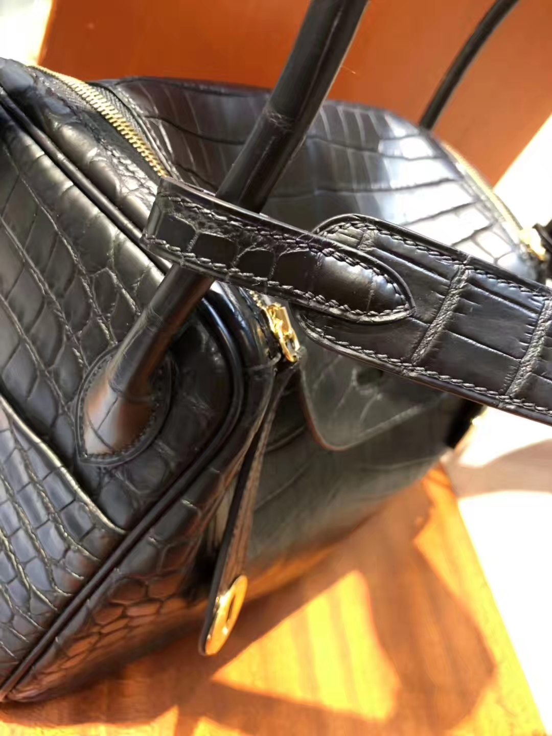 愛馬仕琳迪包定制Hermes lindy Bag 26 CK89黑色 Noir 霧面兩點鱷魚