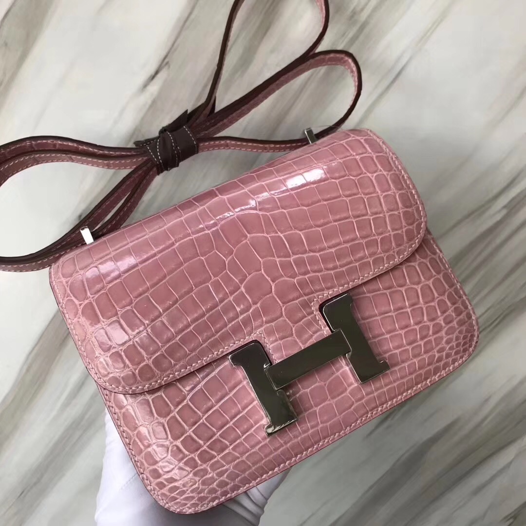 Hermes constance 19cm mini 1Q Rose Confetti 奶昔粉 Shiny nilo crocodile