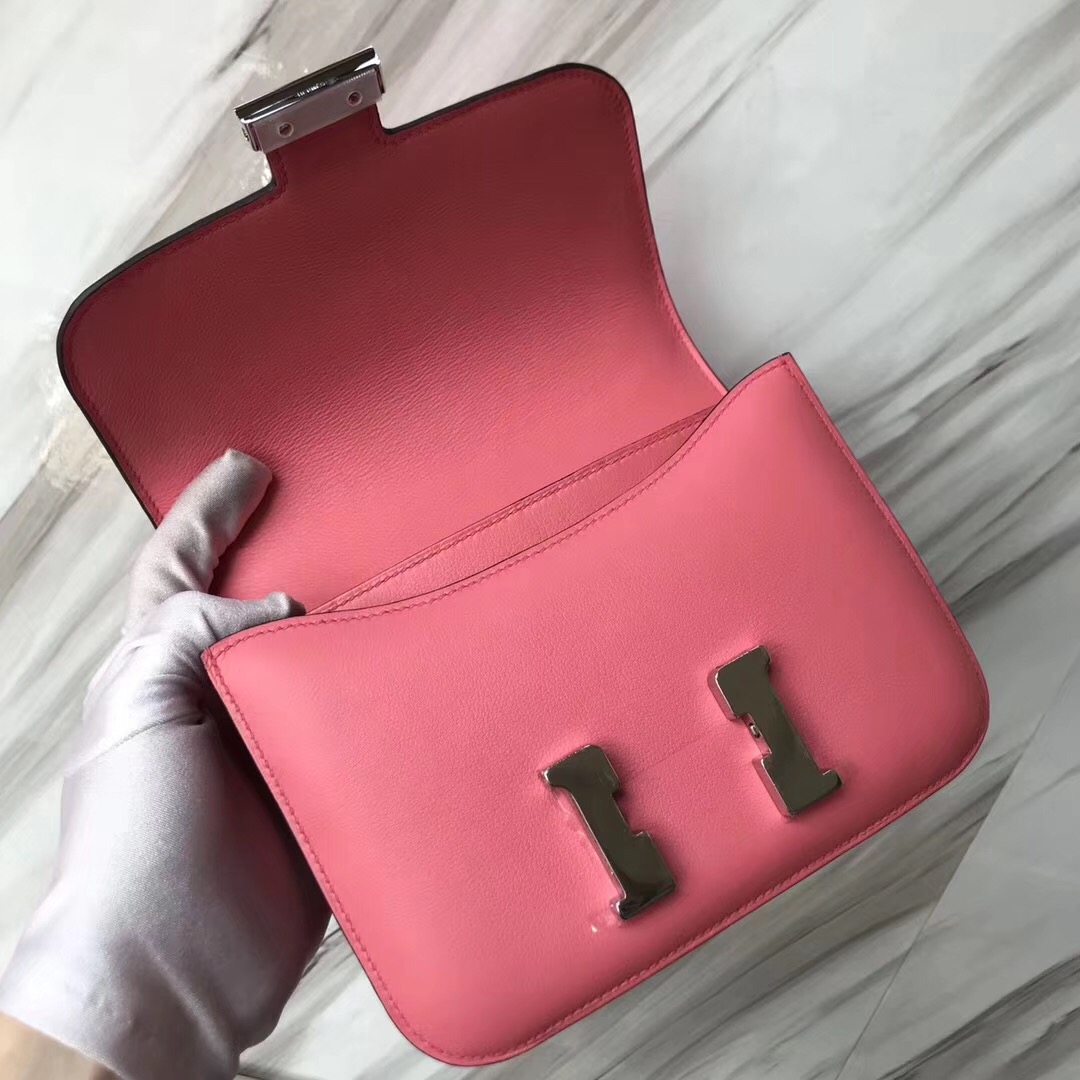 Hermes Constance 19cm Swift calfskin 8W Rose azalee 新唇膏粉