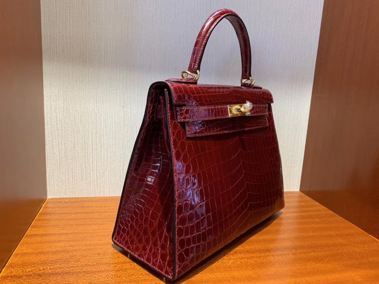 Hermes Kelly Bag 28cm F5勃艮第酒紅 Bourgogne 亮面兩點 尼羅鱷