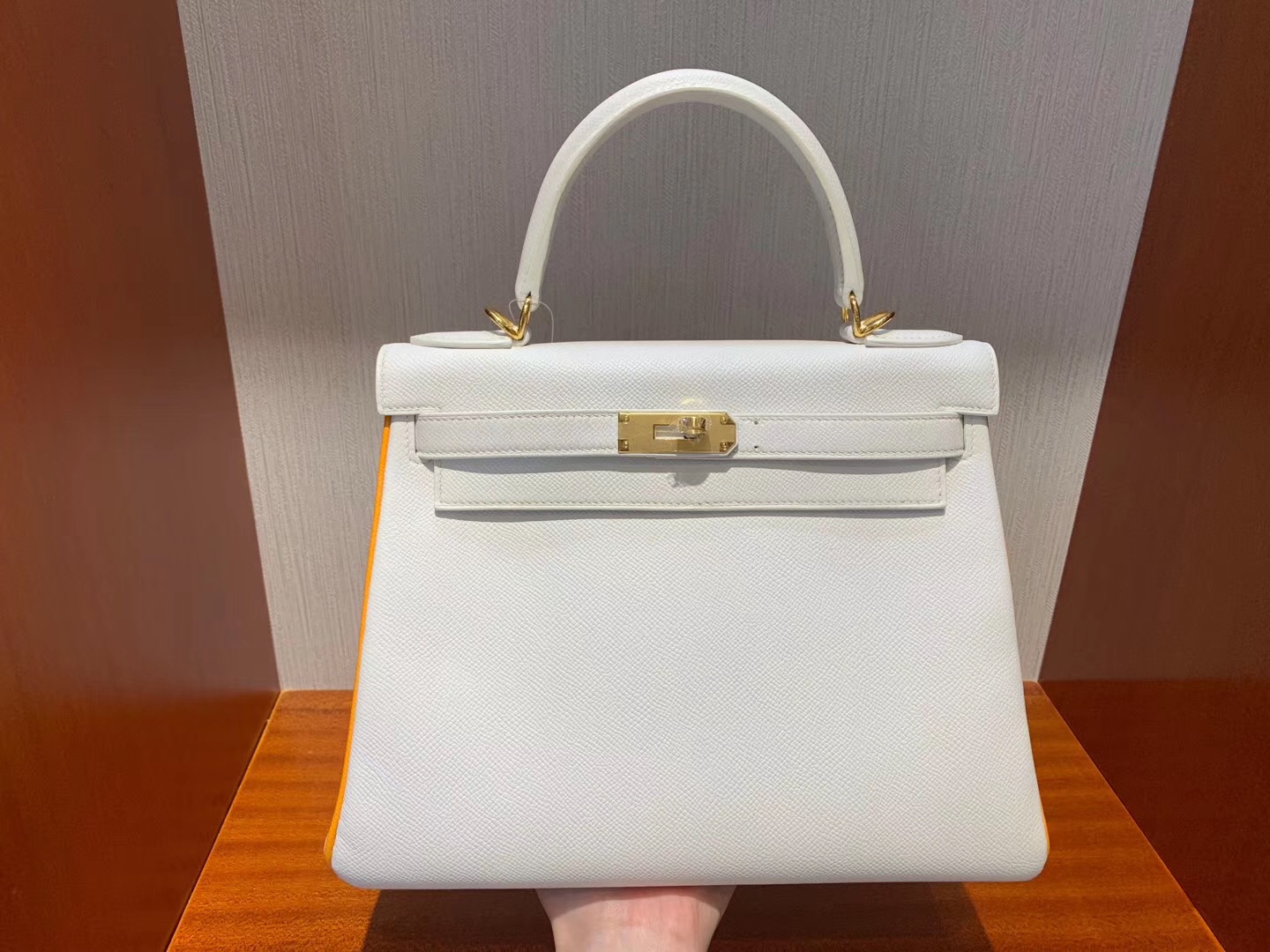 澳大利亞愛馬仕專賣店凱莉包 Hermes HSS Kelly Bag 28cm 01純白/CK93 Orange橙色