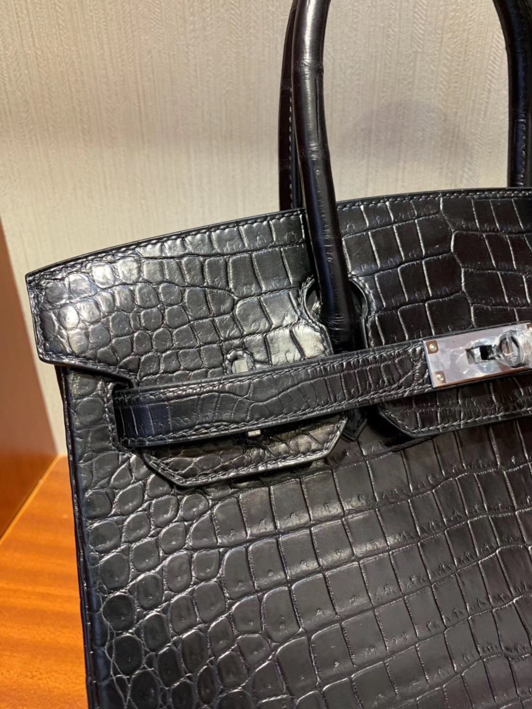 愛馬仕海港城專賣店 Hermes Birkin 30cm HCP霧面倒V 野生灣鱷  CK89黑色 Noir