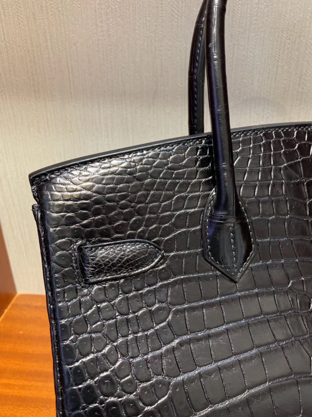 愛馬仕海港城專賣店 Hermes Birkin 30cm HCP霧面倒V 野生灣鱷  CK89黑色 Noir