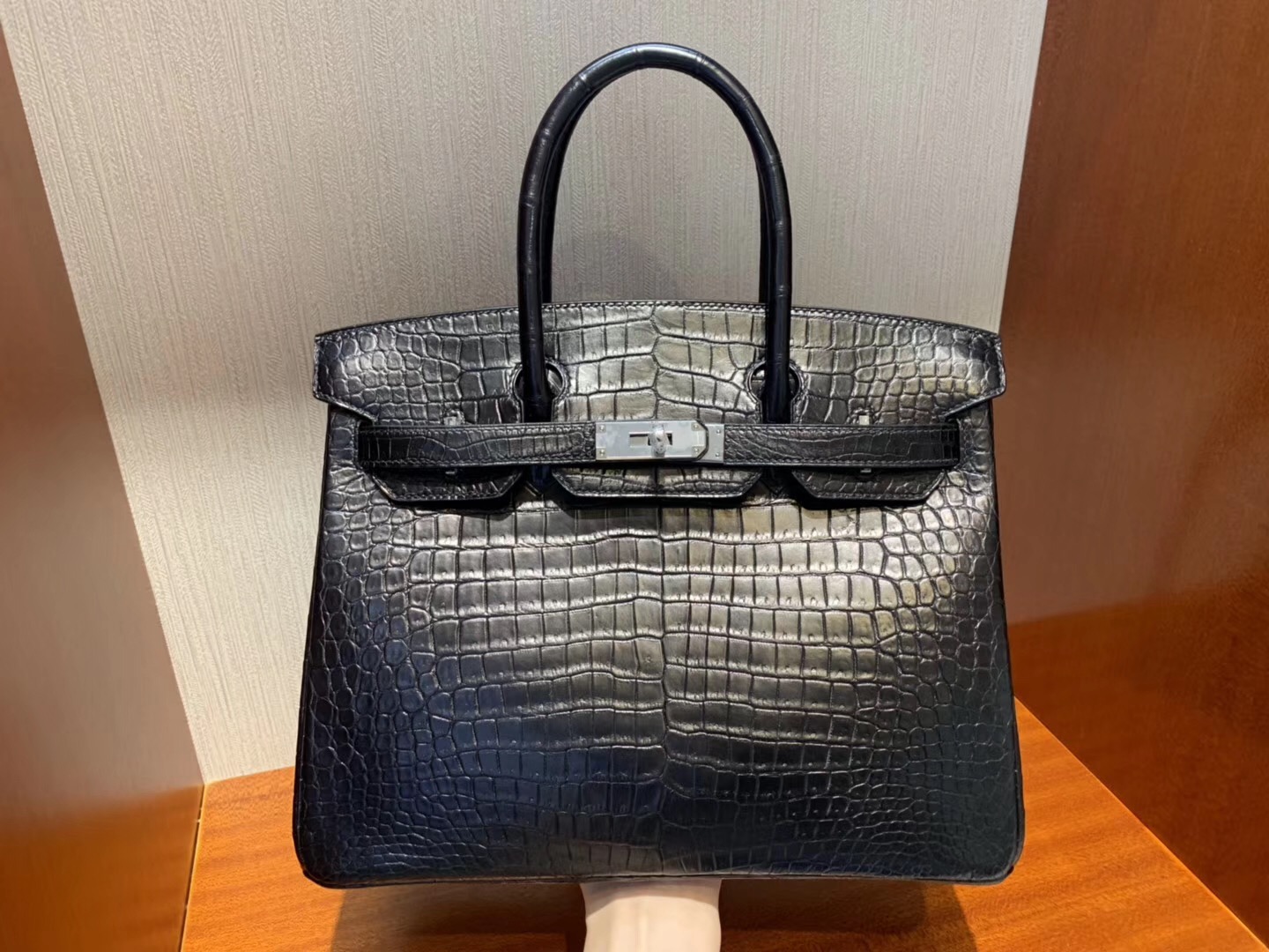 愛馬仕海港城專賣店 Hermes Birkin 30cm HCP霧面倒V 野生灣鱷  CK89黑色 Noir