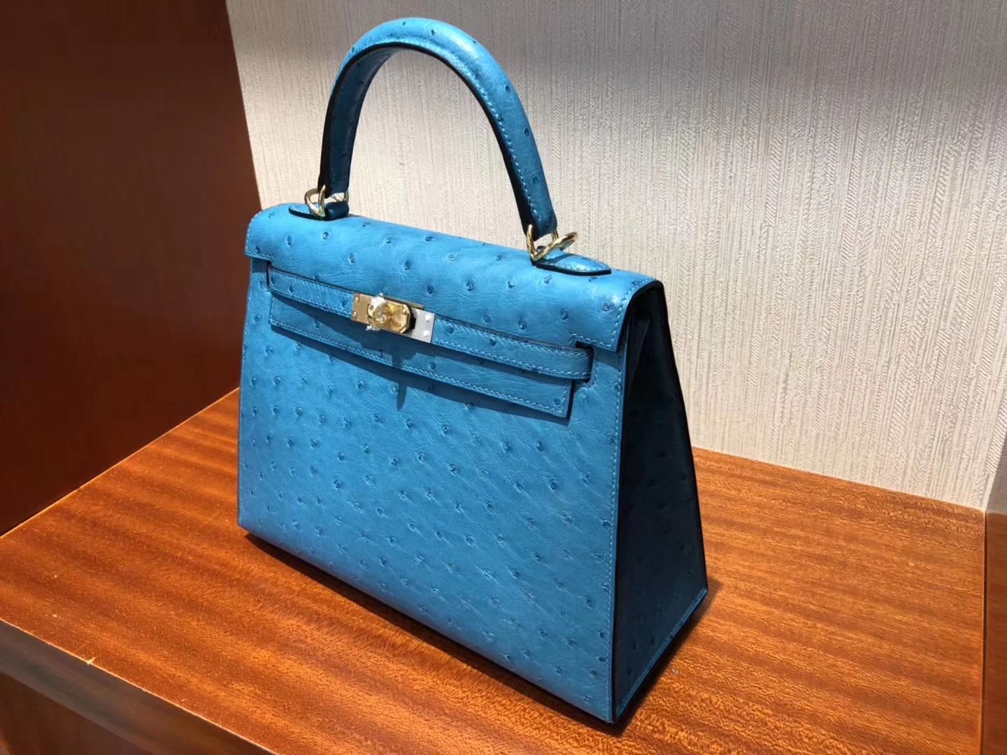 愛馬仕臺灣臺北專賣店 Hermes Kelly 25cm 7W Blue izmir 伊茲密爾藍南非鴕鳥皮