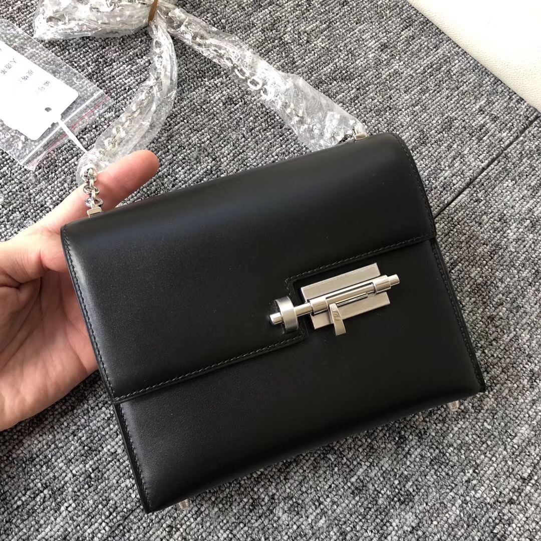 澳門專賣店 愛馬仕插銷包 Hermes Verrou 17.5cm Box皮 CK89黑色 Noir