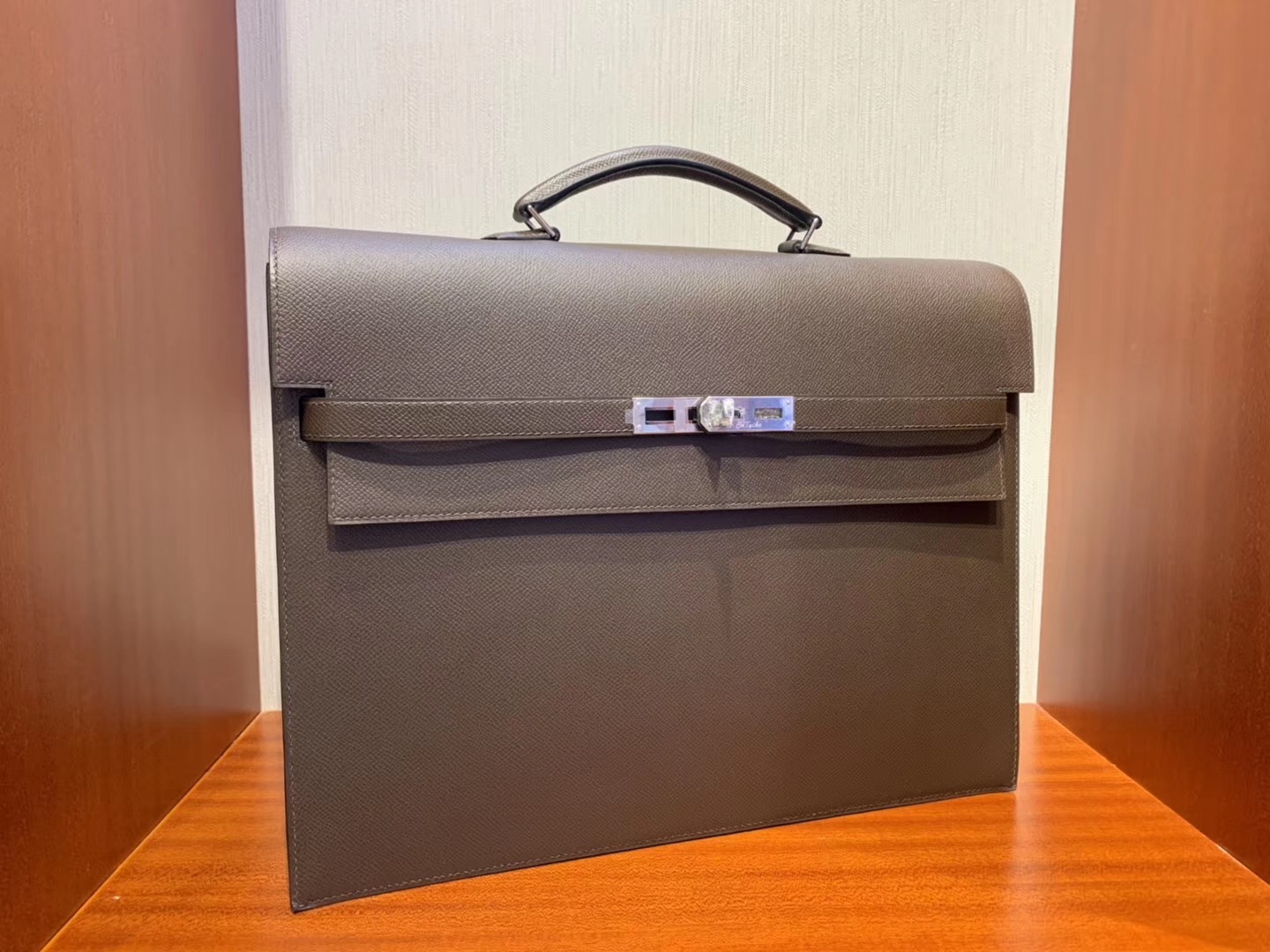 愛馬仕公文包圖片價格 Hermes Kelly Depeches 38cm CK47巧克力色