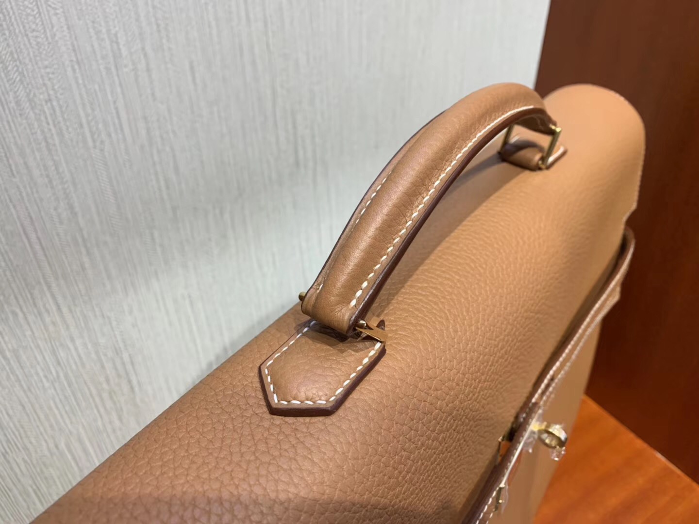 愛馬仕公文包價格 Hermes Kelly Depeches 38cm Clemence CK37 金棕色 Gold