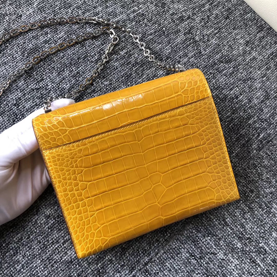 愛馬仕插銷包verrou 價格 Canada Hermes Verrou 17.5cm 美洲鱷 9D琥珀黃 Amber