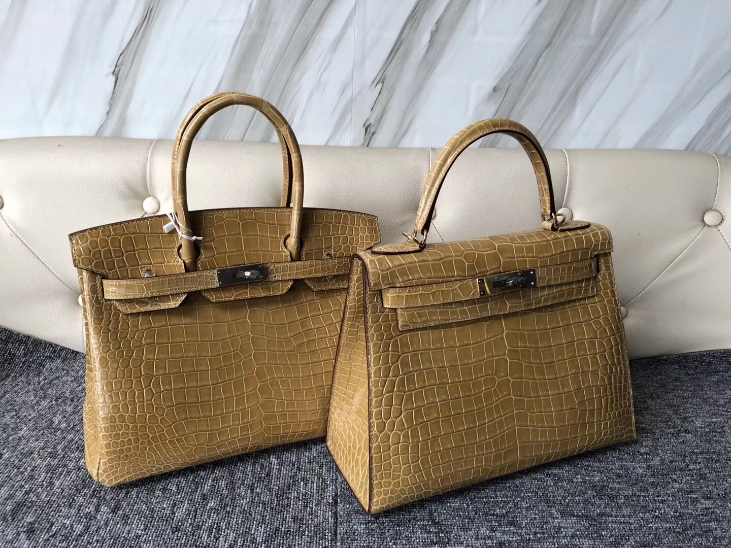 新北桃園愛馬仕鉑金包定制 Hermes Birkin 30cm 1C Poussiere淺杏色