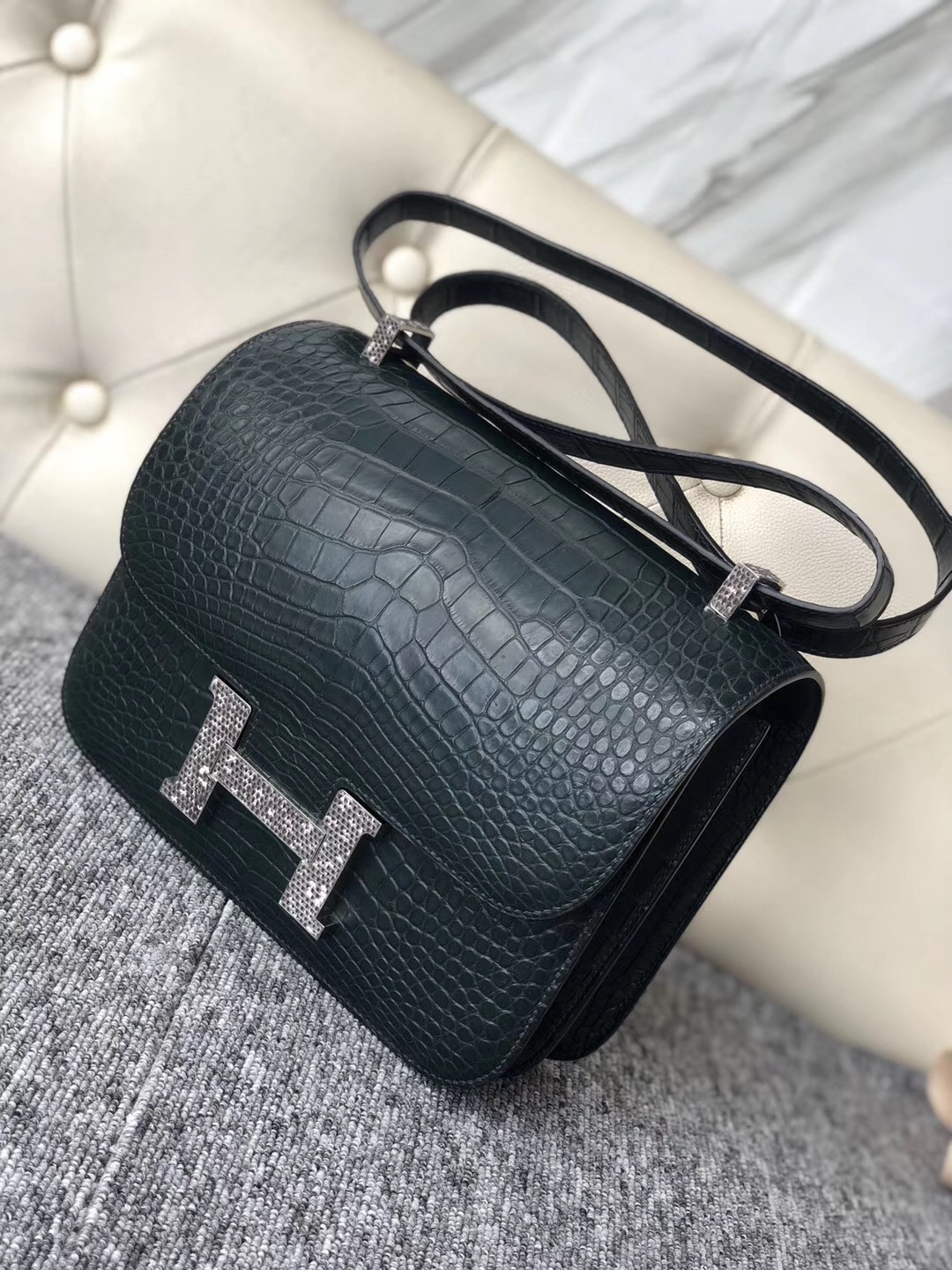 Macao Hermes Constance 24cm 美洲鱷 6O松柏綠 Vert cypres 自然色蜥蜴扣