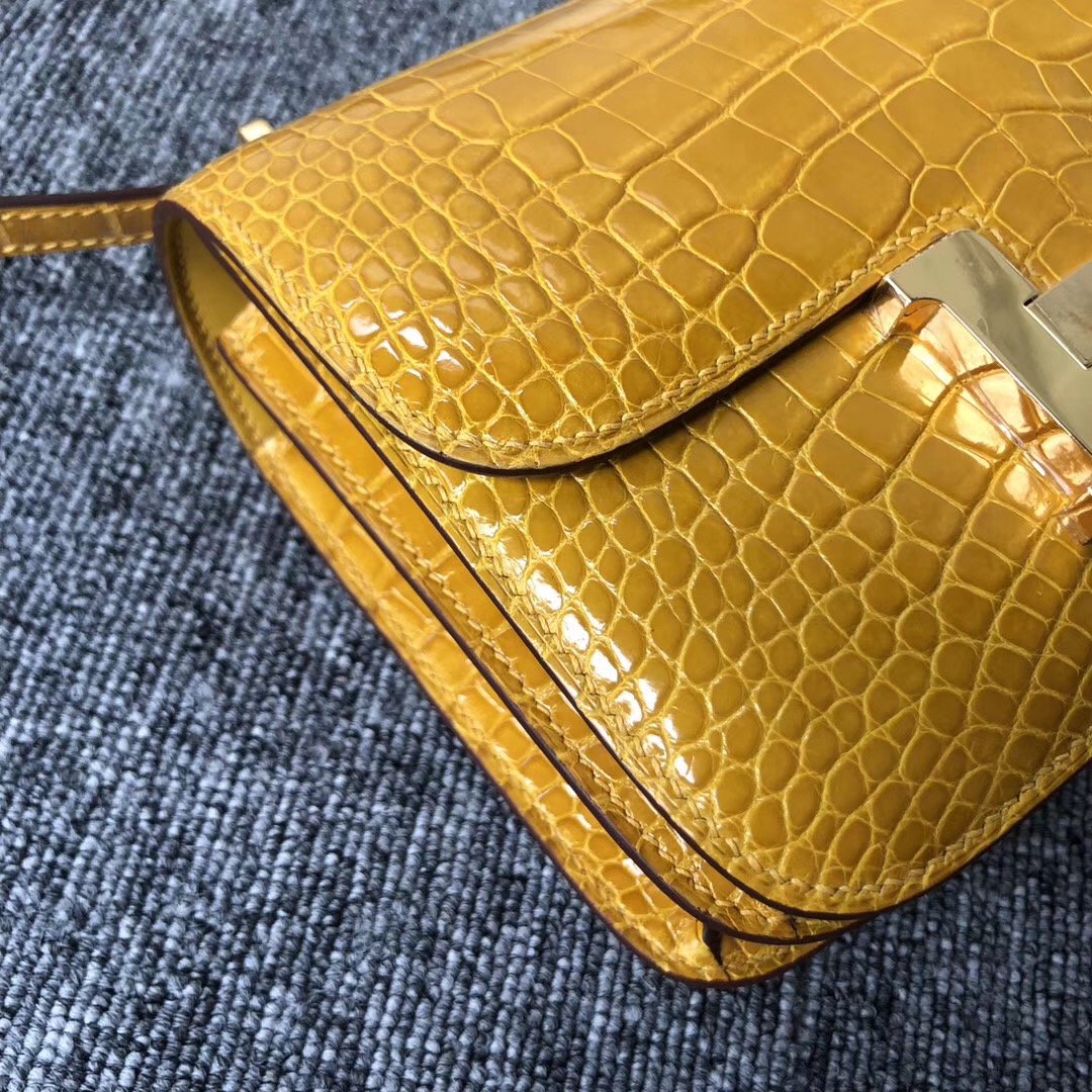 澳門壹號廣場愛馬仕G13-15號店 Hermes Constance 24cm 9D 琥珀黃 Jaune Amber