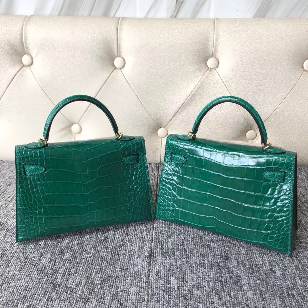 Hong Kong Hermes Kelly mini II 二代 6Q翡翠綠 Very emeraude 美洲鱷