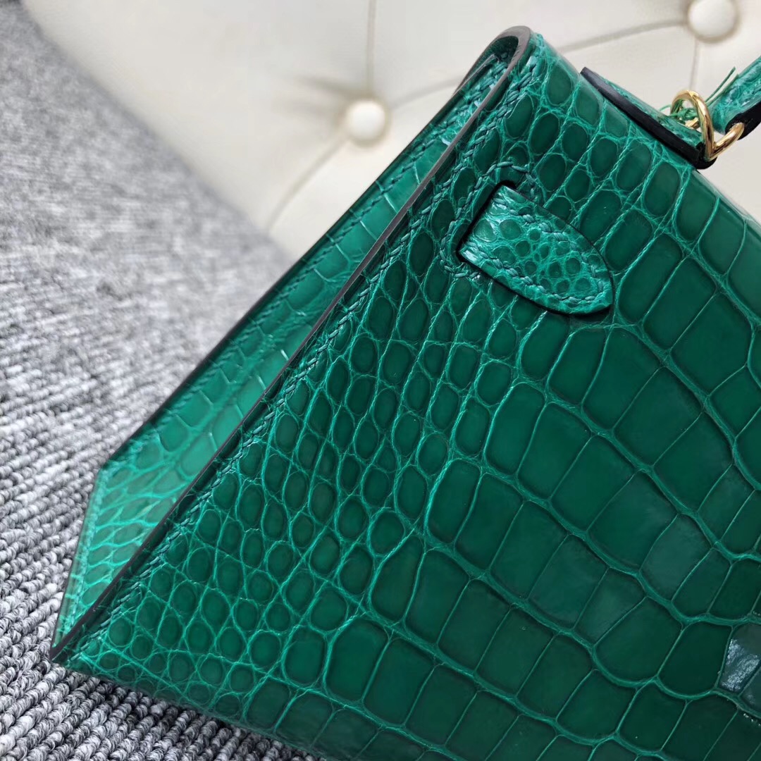 Hong Kong Hermes Kelly mini II 二代 6Q翡翠綠 Very emeraude 美洲鱷