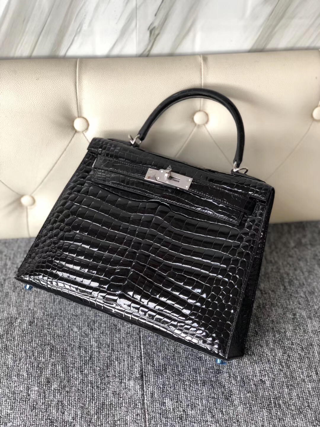 香港中西區凱莉包定制價格 Hong Kong Hermes Kelly 28cm 倒V 澳洲灣鱷 供珠鱷魚