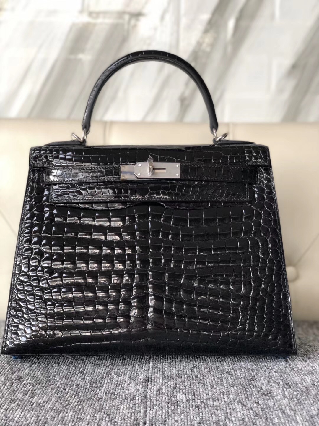 香港中西區凱莉包定制價格 Hong Kong Hermes Kelly 28cm 倒V 澳洲灣鱷 供珠鱷魚