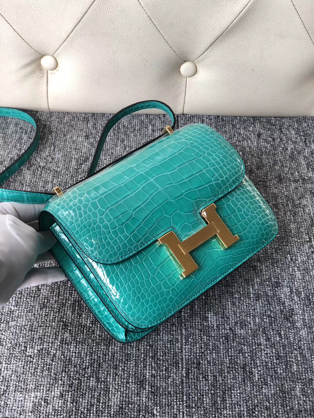 愛馬仕康康19官方售價 Hermes Constance 19cm O6帝王綠 Vert Jade