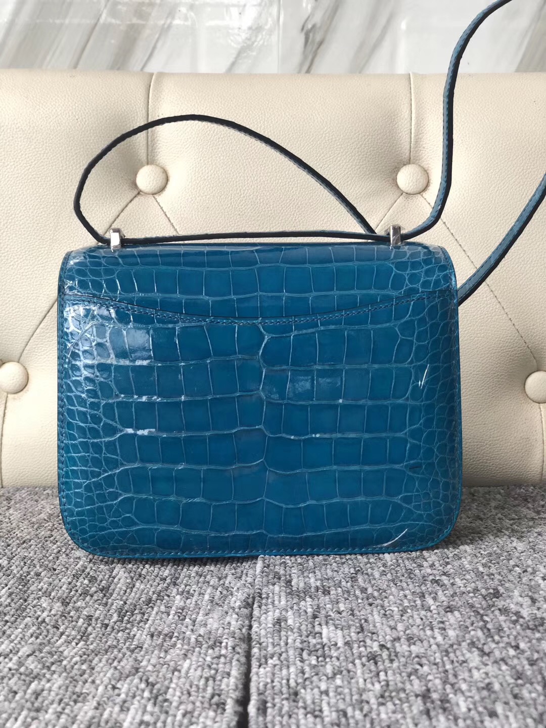 愛馬仕康康壹般多少錢 Hermes Constance 19cm 7W Blue izmir 伊茲密爾藍