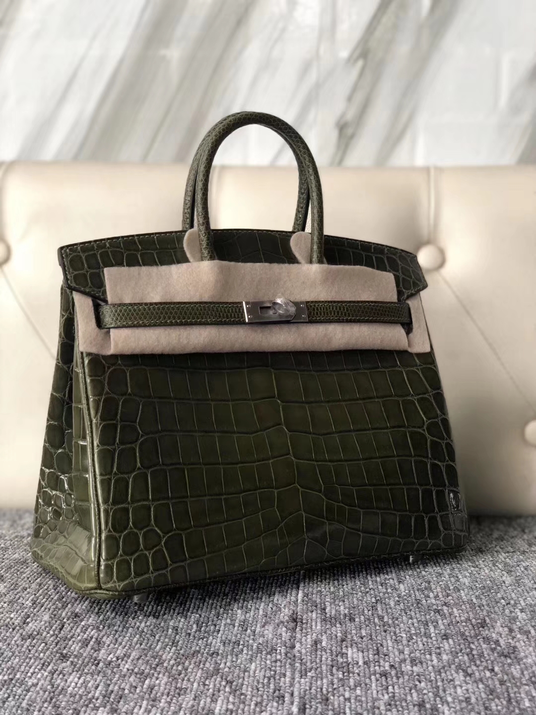 Taiwan Hermes Birkin 25cm CK61 Vert Olive 橄欖綠 馬蹄印 拉絲銀扣