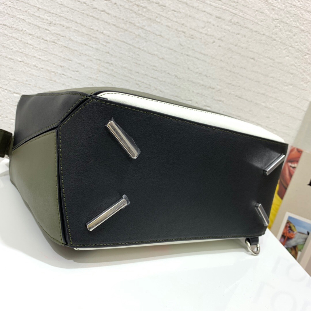 羅意威puzzle中號小號尺寸對比 LOEWE Puzzle Small Bag